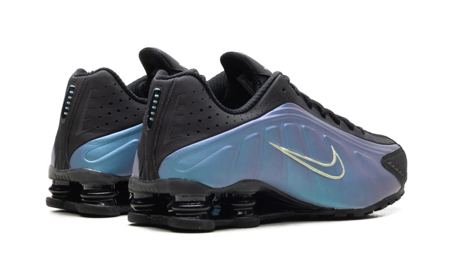 Shox R4 "Sapphire Light Liquid Lime" IF4849 500